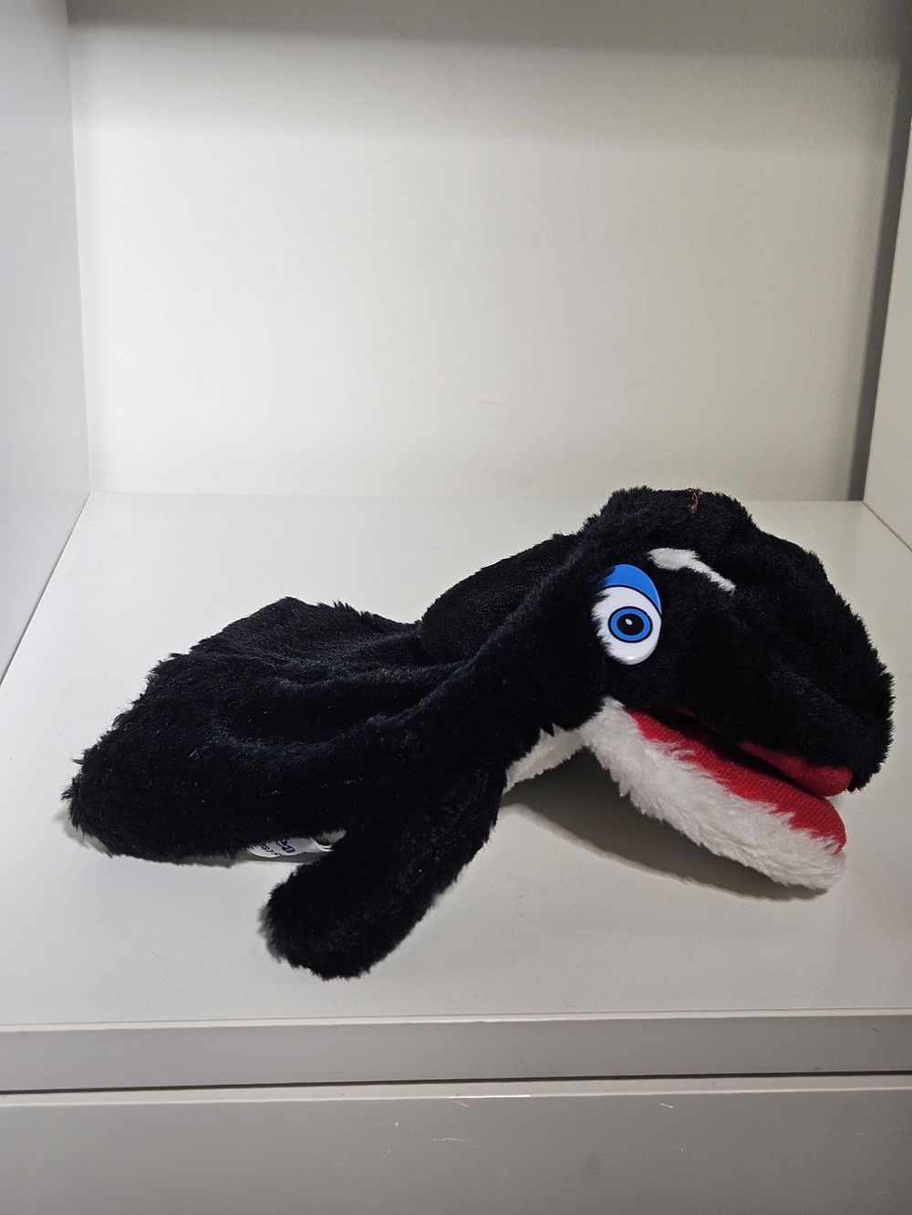 Vintage Seaworld Shamu Orca Whale Hand Puppet